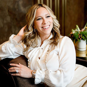 Meet your Posher, Lauren